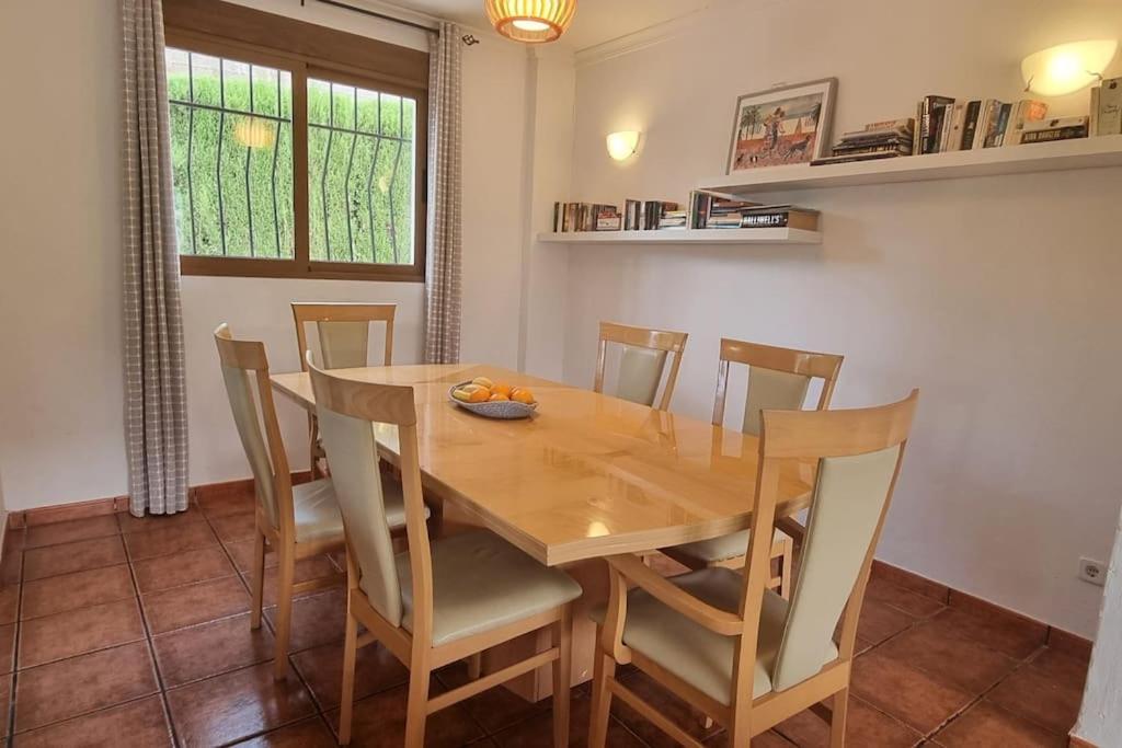 Wonderful Villa, Heated Pool, Near Beautiful Town Alboy Екстер'єр фото