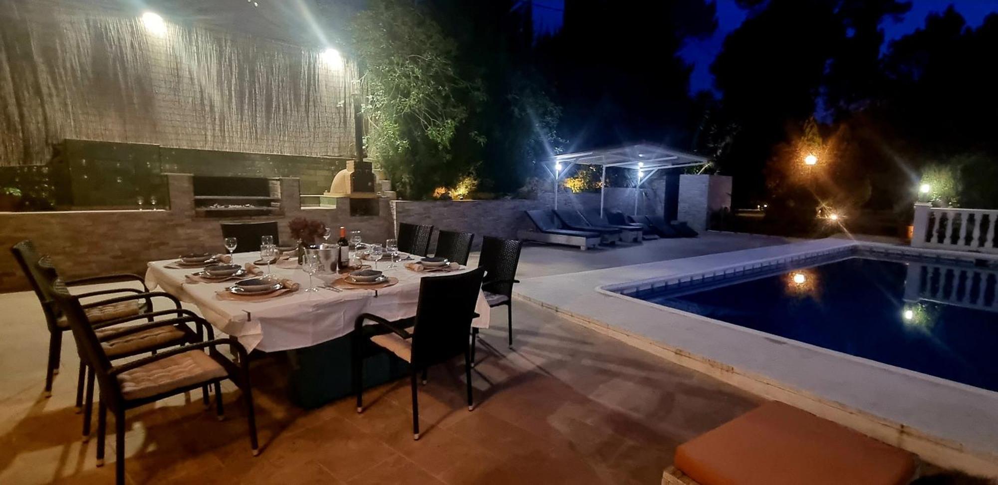 Wonderful Villa, Heated Pool, Near Beautiful Town Alboy Екстер'єр фото